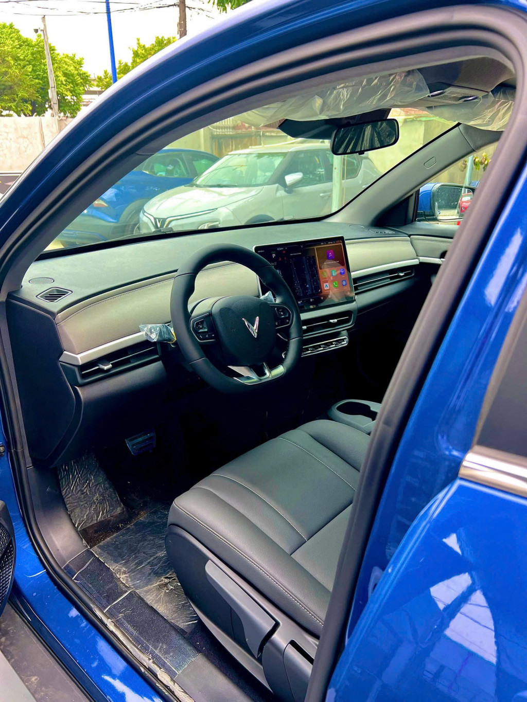 kiểm tra kỹ tình trạng xe khi nhận xe