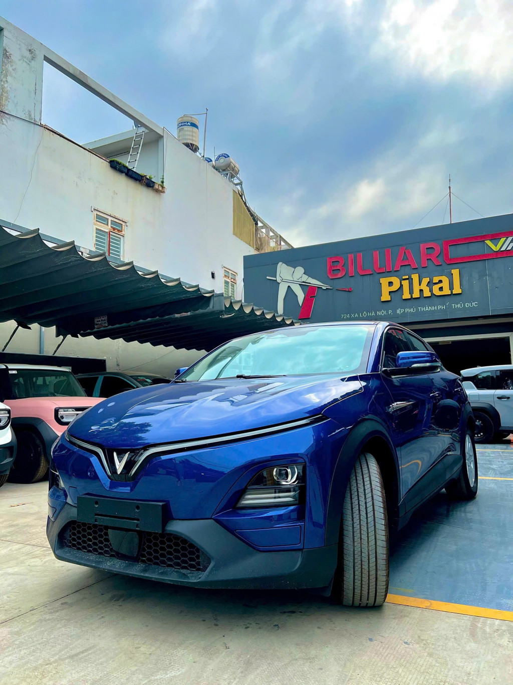 thuê xe tự lái tại sân bay Tân Sơn NHất