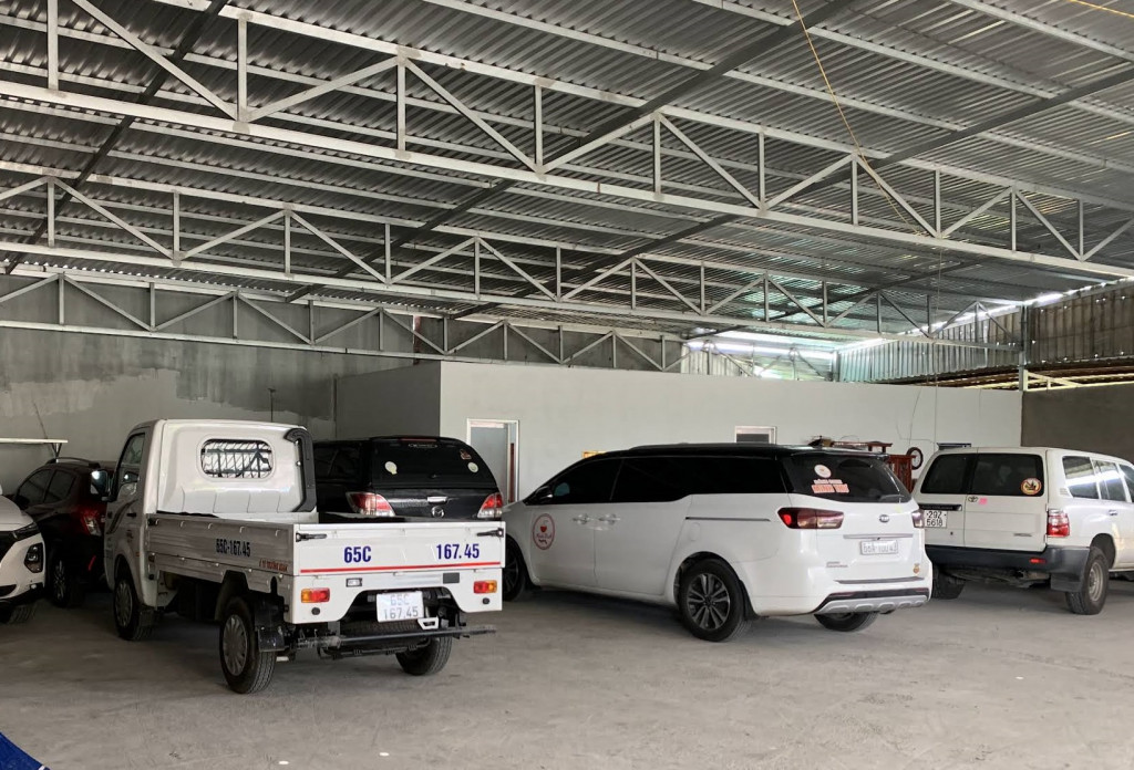 gửi xe qua đêm sân bay Cần Thơ ở ngoài
