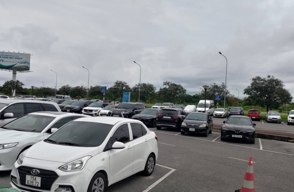 bãi đậu xe sân bay Cát Bi Hải PHòng