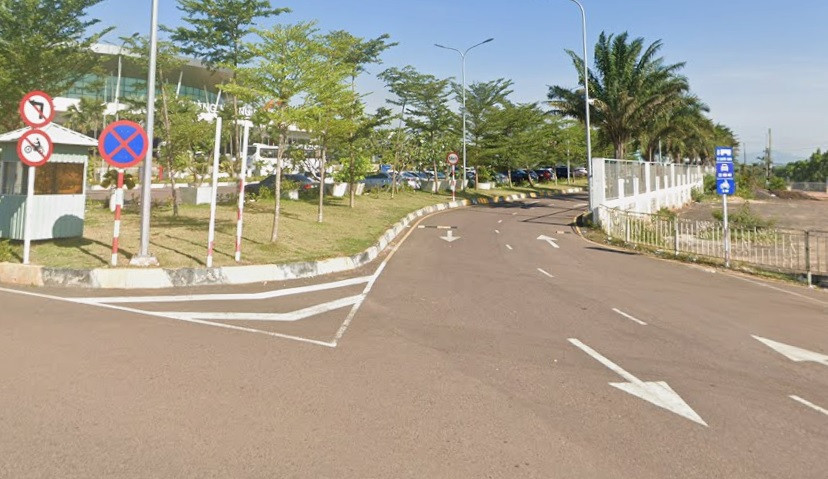 hướng dẫn đường đi tới bãi đậu xe máy sân bay Phù Cát