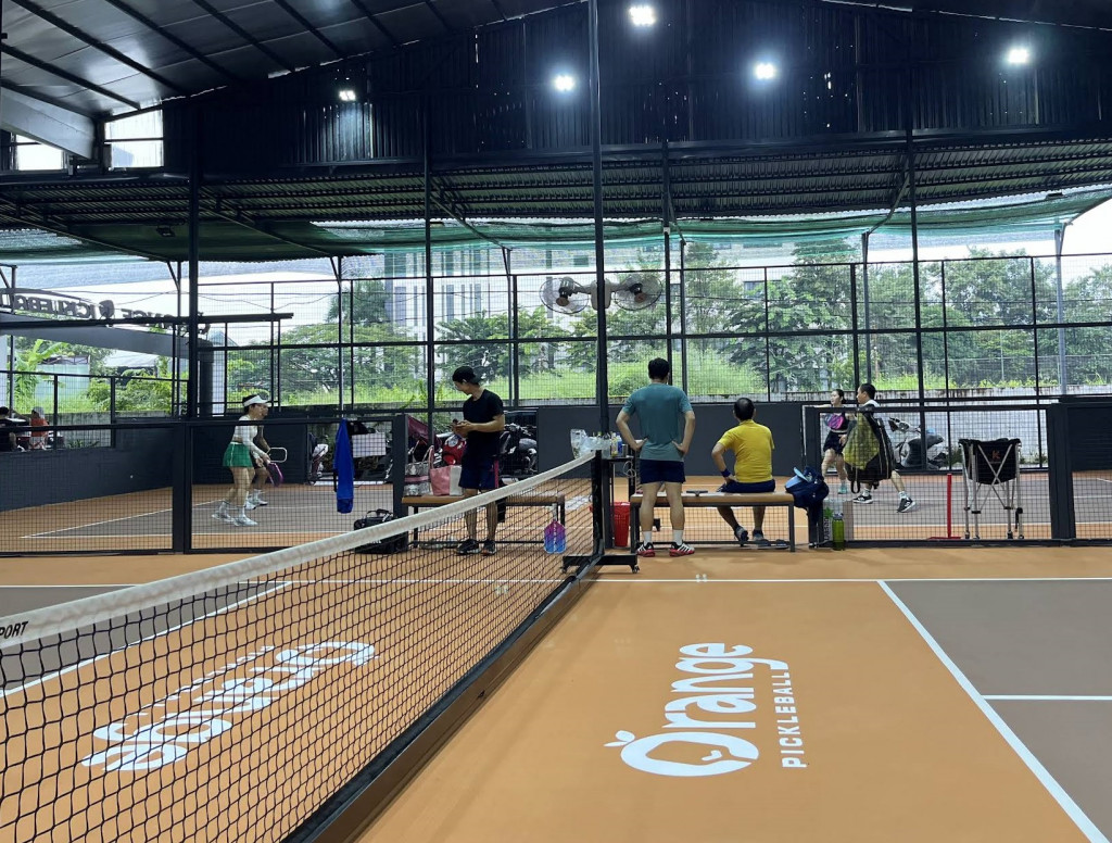 sân orange pickleball