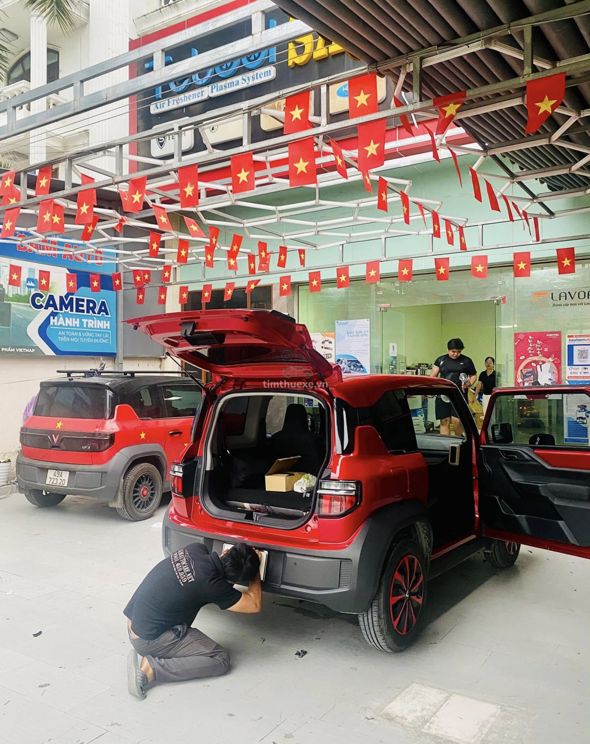 xe tự lái VinFast VF3 đường Nguyễn Đình Chính quận Phú Nhuận TPHCM giá rẻ