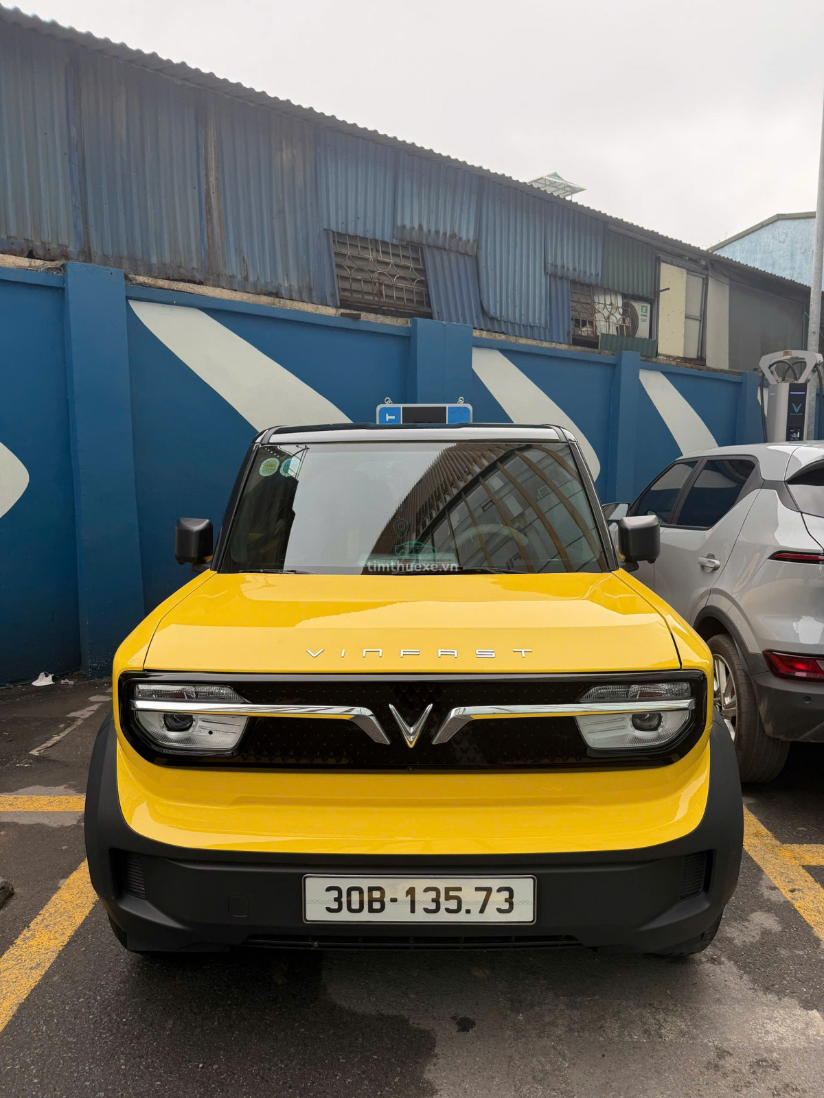 cho thuê xe oto phường Hồng Hà