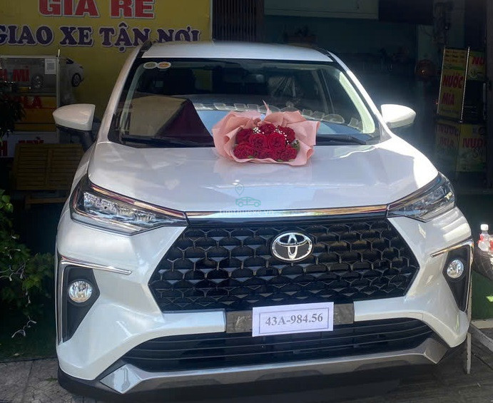 ôtô tự lái Toyota Veloz Đà Nẵng