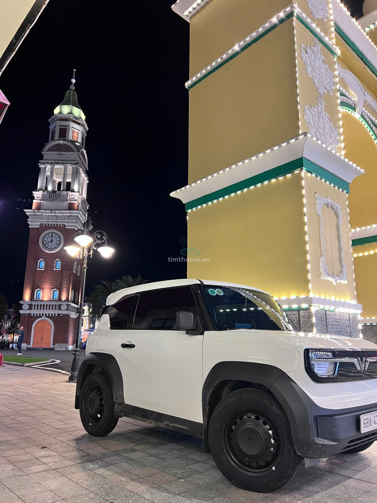 ôtô tự lái VinFast VF3 Phú Quốc